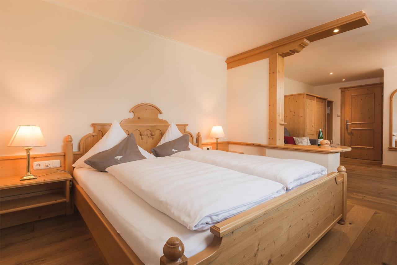 Hotel Fisserhof Bagian luar foto