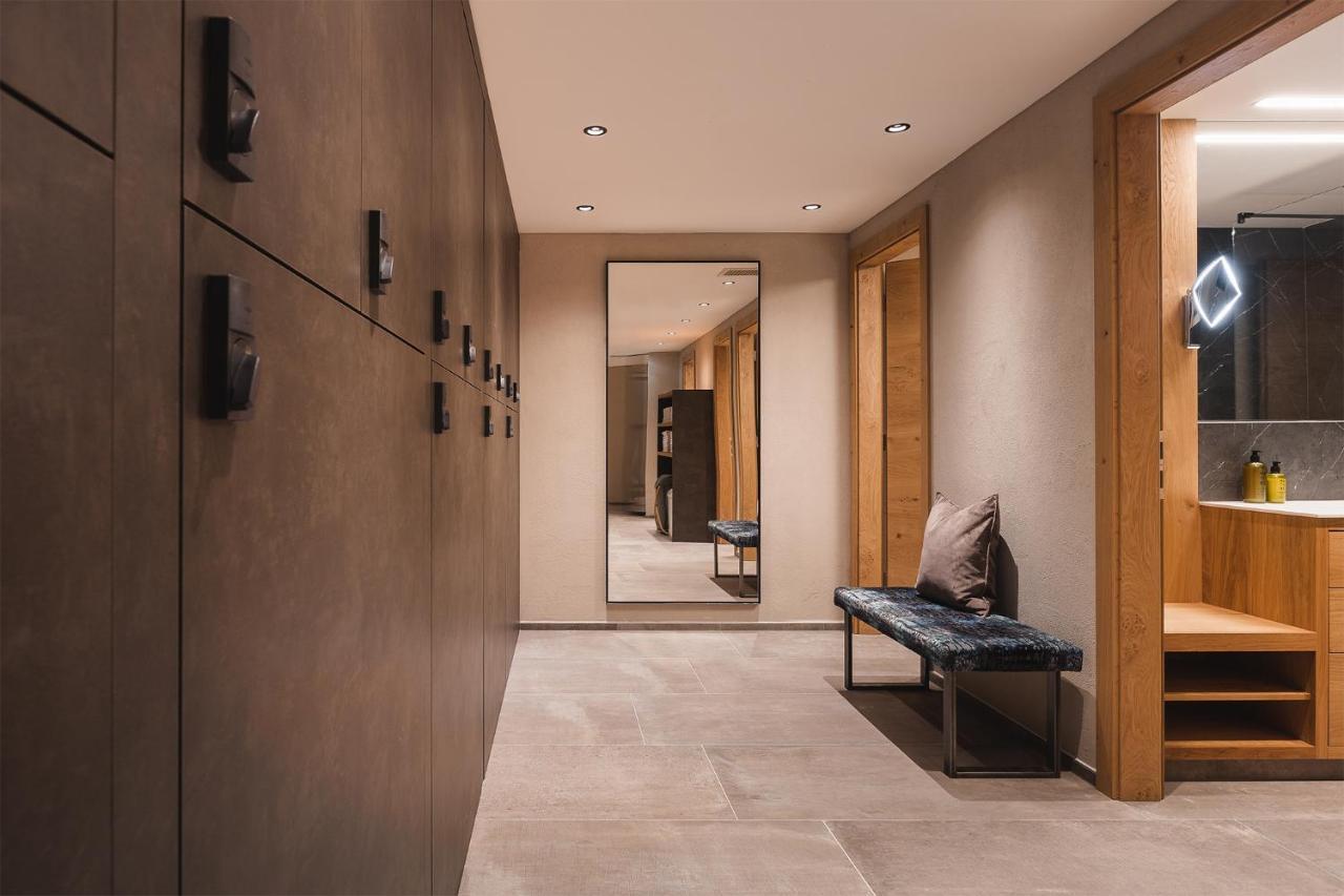 Hotel Fisserhof Bagian luar foto