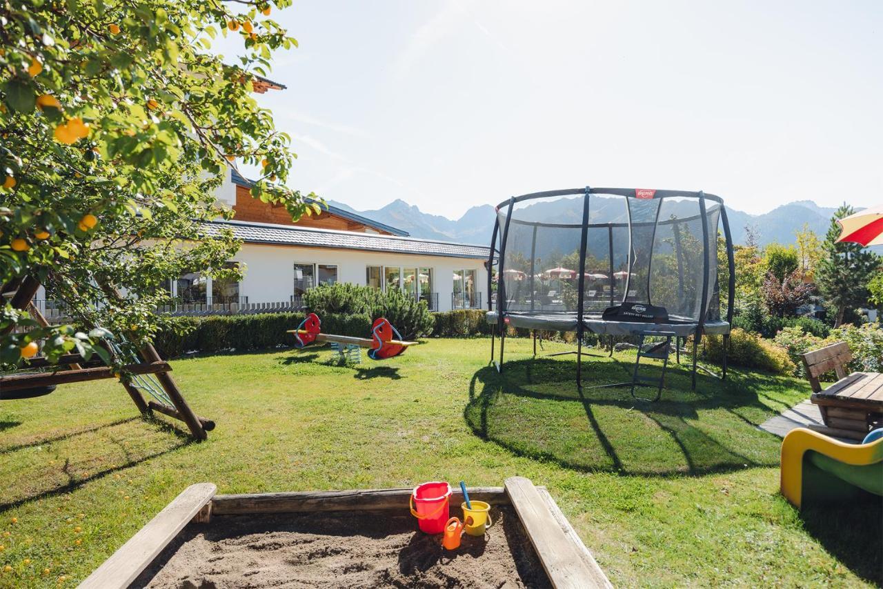 Hotel Fisserhof Bagian luar foto